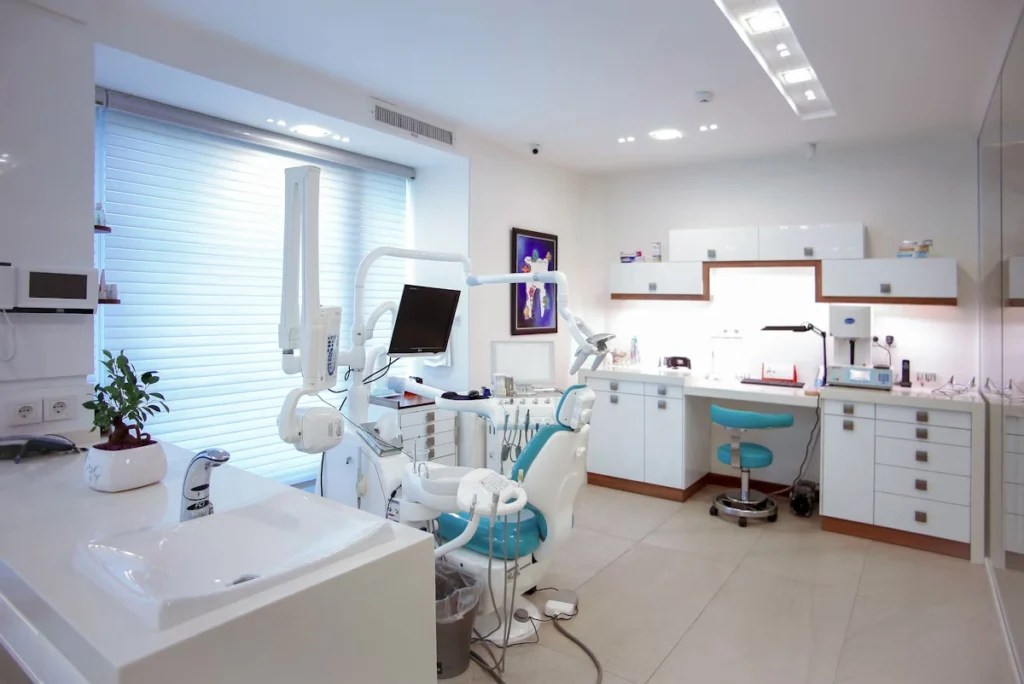 مشروع تصميم مستشفى 50 سرير بجامعة الباحة